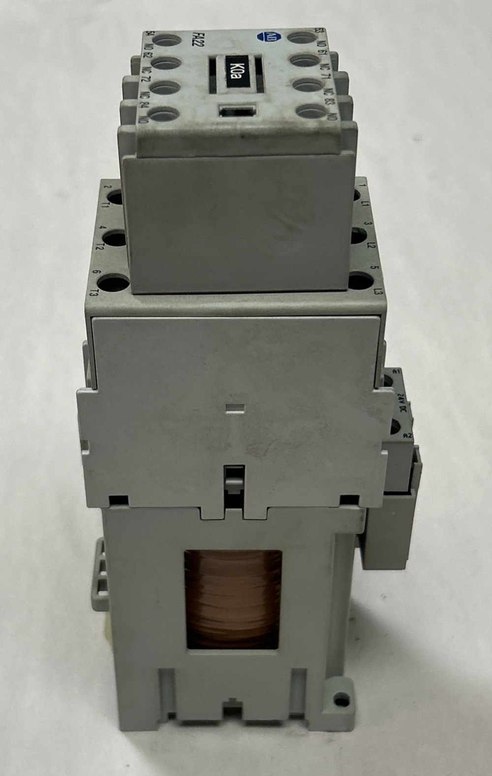 Used ALLEN BRADLEY,100-C43ZQ00,CONTACTOR 24VDC COIL