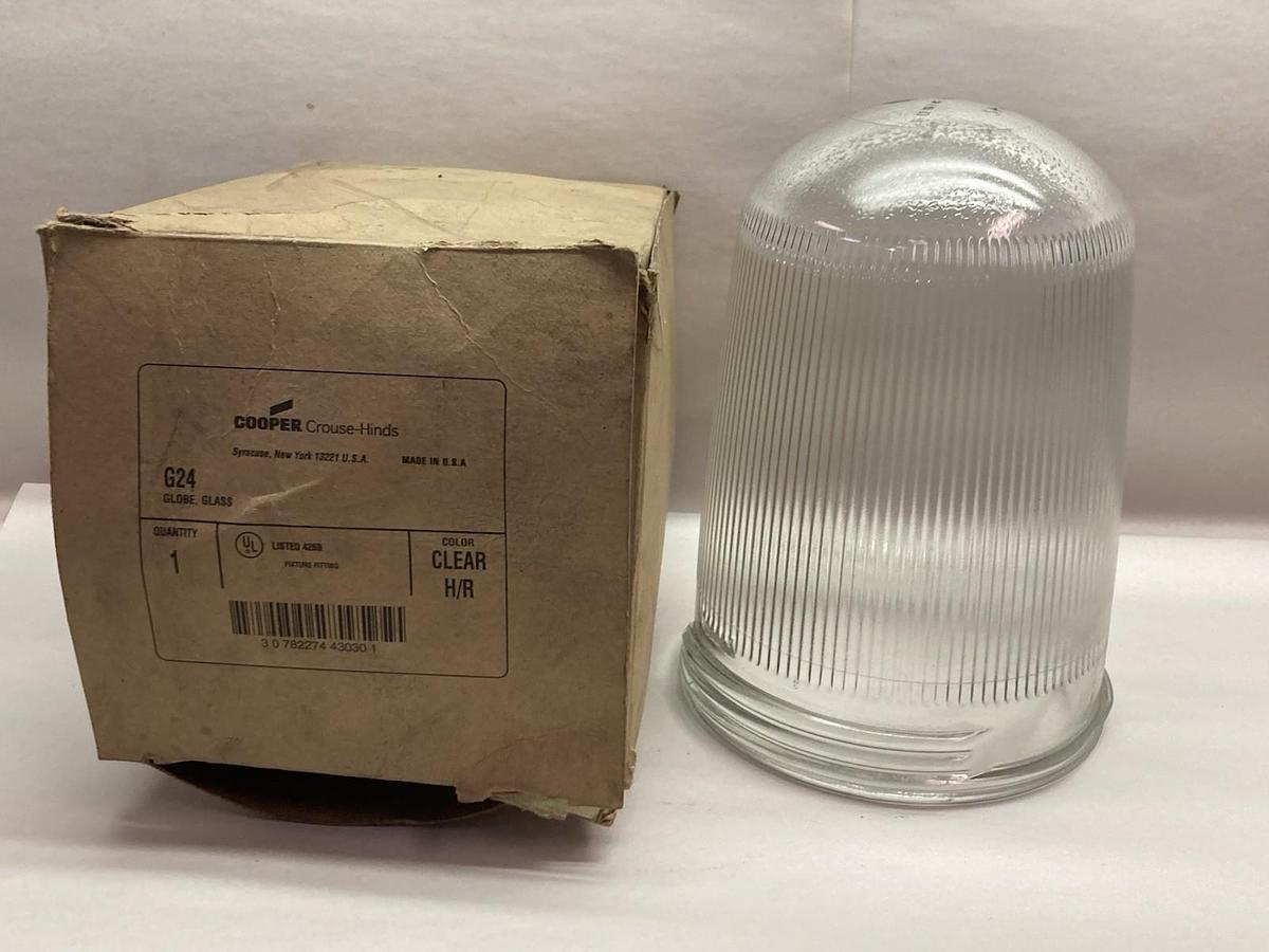 Cooper Crouse-Hinds,G24,Clear Glass Globe Light Lens