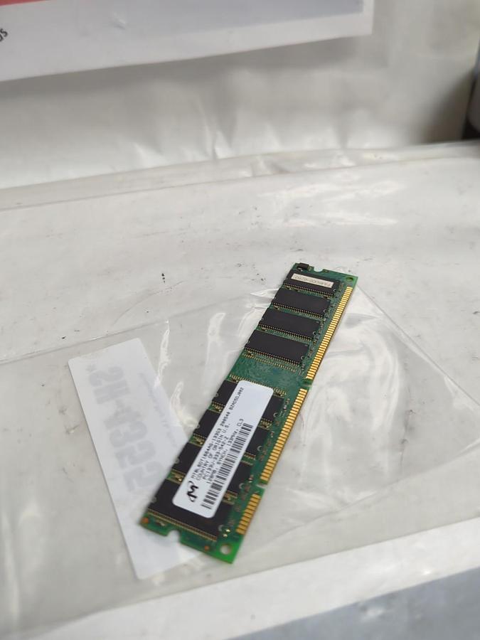Used MICRON,PC133Y-333-542-Z,SDRAM CARD PRE-OWNED