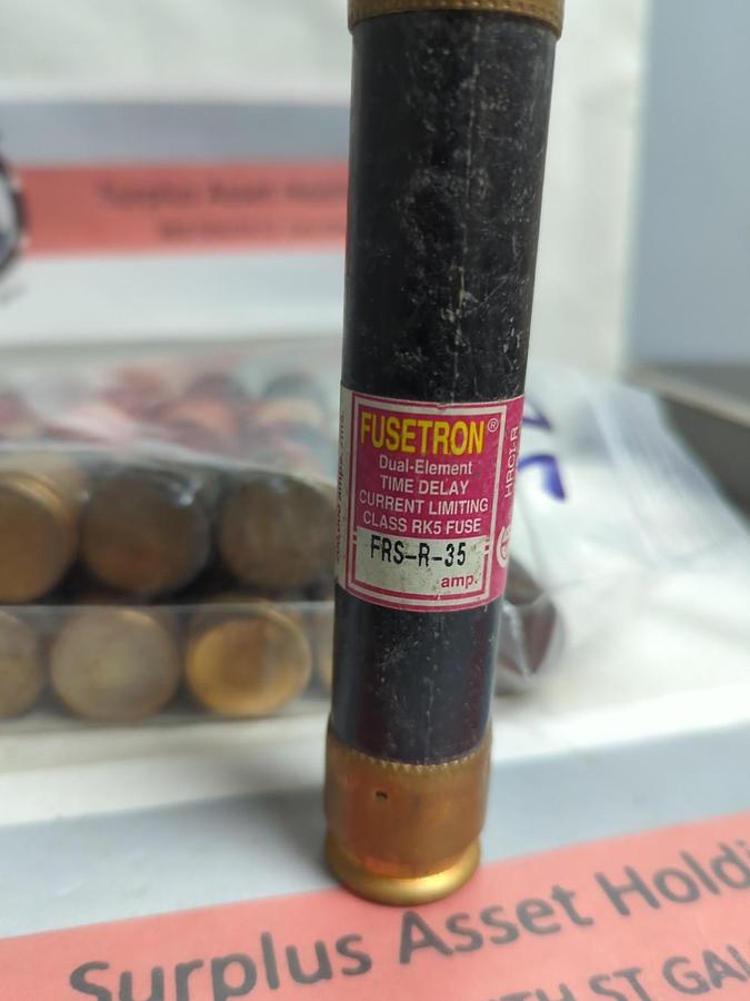 Used COOPER BUSSMANN,FRS-R-35,FUSETRON FUSE 35 AMP LOT OF 14 PRE-OWNED