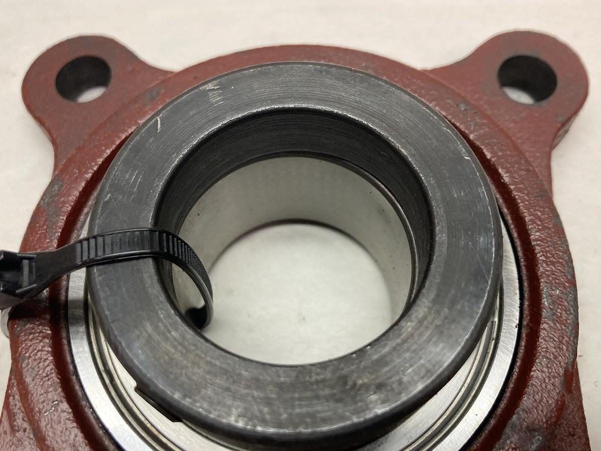 Used Delco,NDH-R4FE,4-Bolt Flange Mount Bearing 1 5/8 Inch