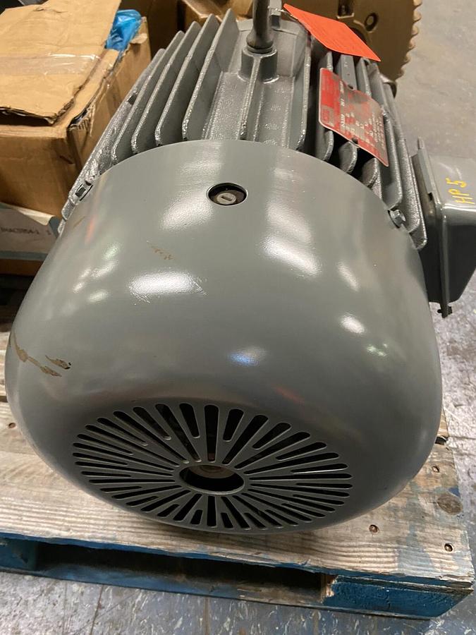 Lincoln Electric,D-3G3754,5HP MOTOR 880RPM 460V 256U