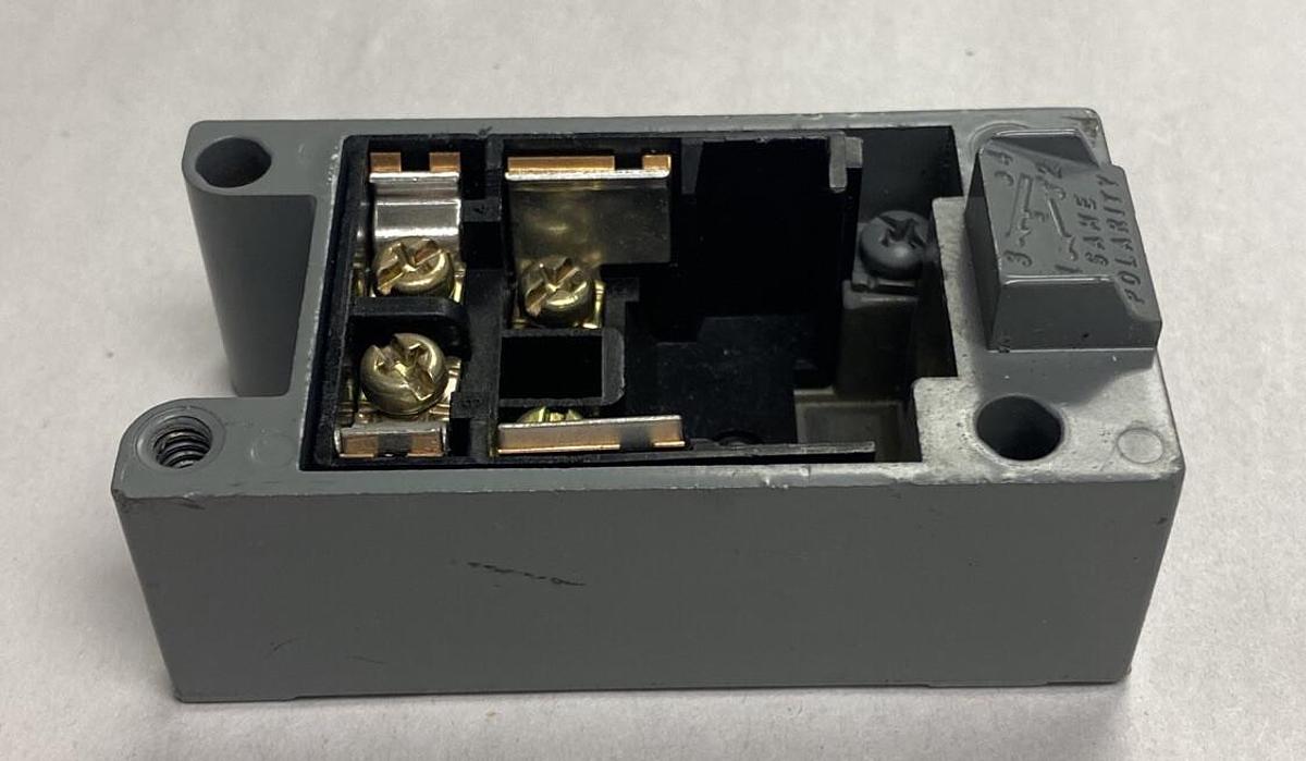 SQUARE D,9007CT54,LIMIT SWITCH RECEPTACLE NOS