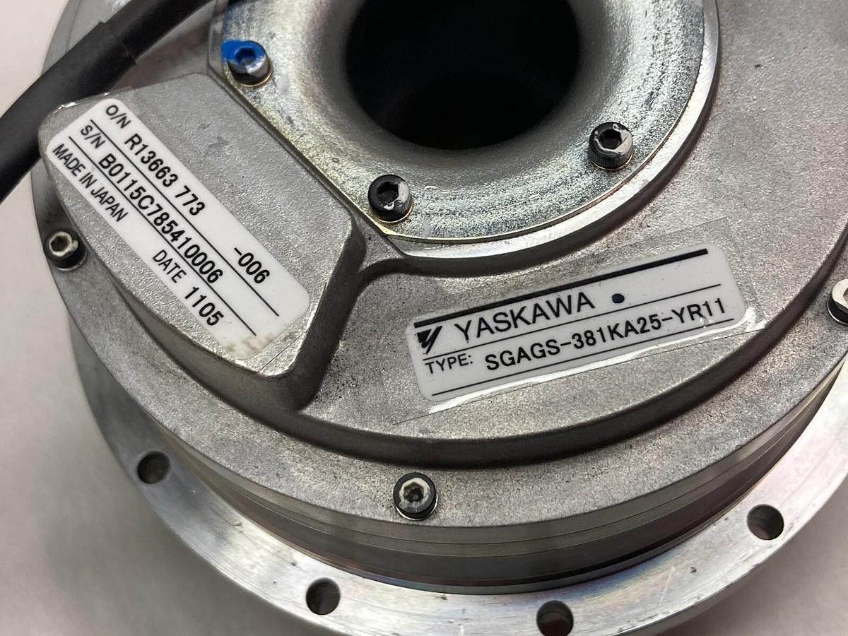 Used Yaskawa,SGAGS-381KA25-YR11,Servo Motor