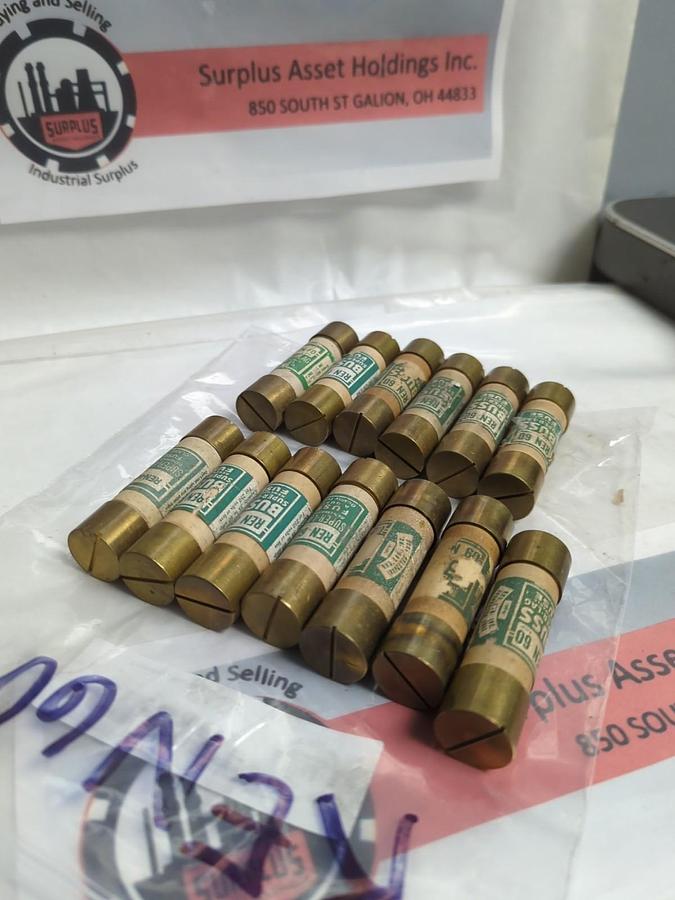 COOPER BUSSMANN,REN-60,RENEWABLE 60 AMP FUSE LOT OF 13 PRE-OWNED