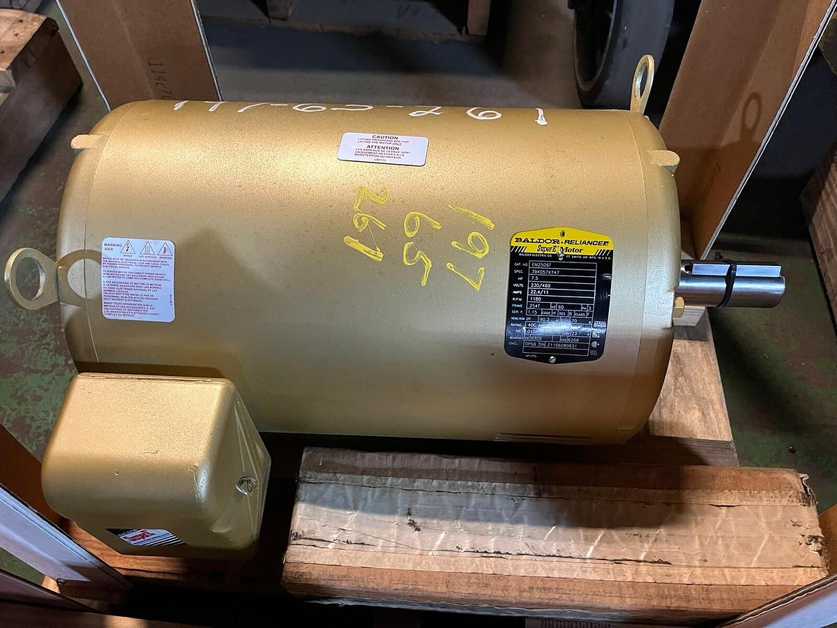 BALDOR,EM2506T,SUPER E ELECTRIC MOTOR 7.5HP 1180RPM 3PH 254T