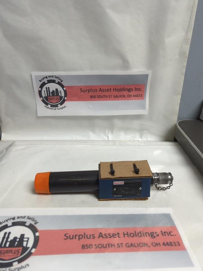 REXROTH,R900483788,PRESSURE REDUCING VALVE ZDR 6DP2-43/210YM NOS