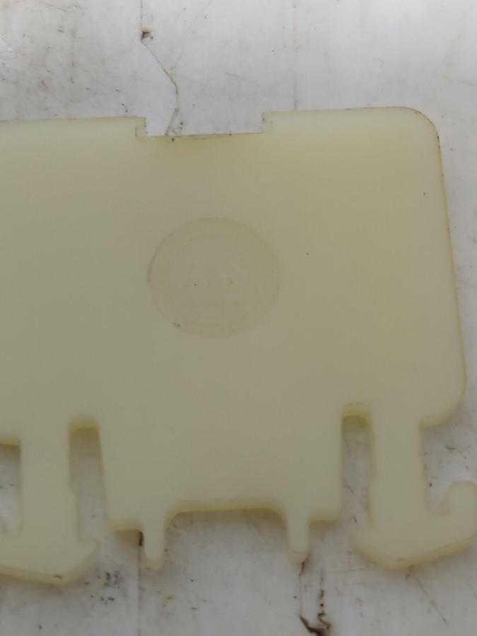 ALLEN BRADLEY,1492-N16,TERMINAL BLOCK END SECTION LOT OF 127 NOS