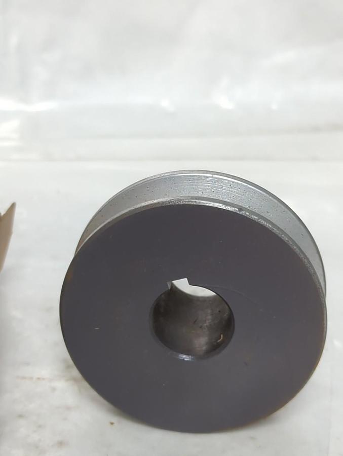 BROWNING,AK25,A BELT PULLEY 2.5 IN OD 2.3 IN PITCH DIA 3/4 IN BORE NOS