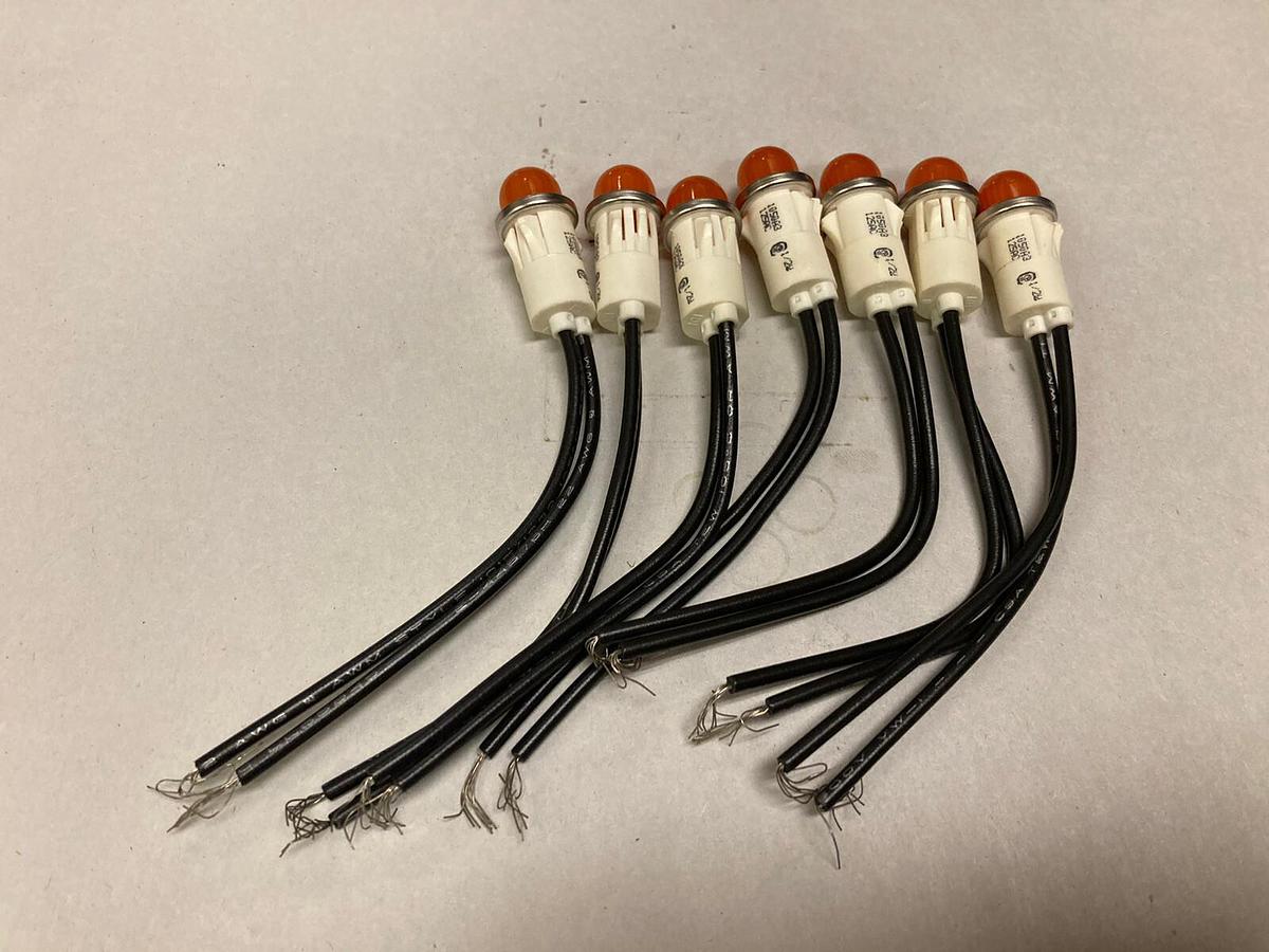 IDI,1050A3,Orange Indicator Lights Lot of 7