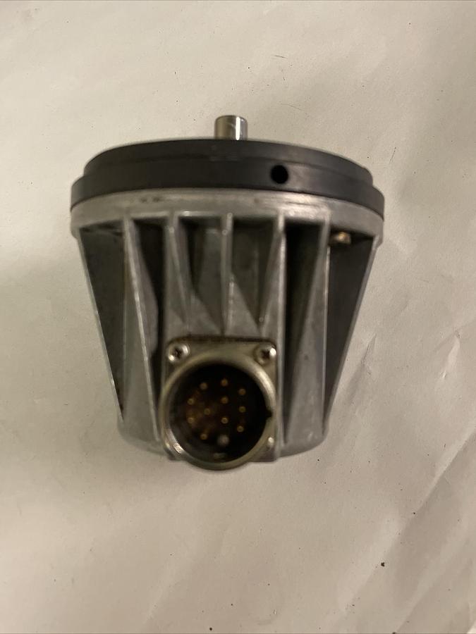 Used HEIDENHAIN ROD,1424-2500,ENCODER 228-943-04
