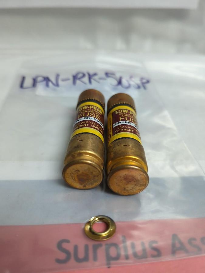 Used COOPER BUSSMANN,LPN-RK-50SP,LOW-PEAK 50 AMP FUSE LOT OF 2 PRE-OWNED