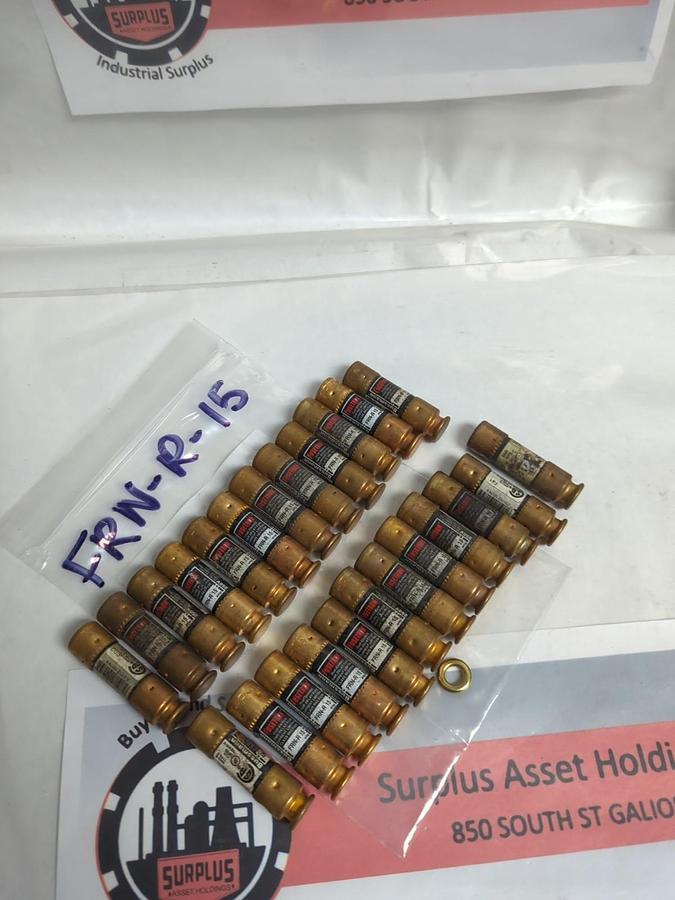 Used COOPER BUSSMANN,FRN-R-15,FUSETRON 15 AMP FUSE LOT OF 24 PRE-OWNED