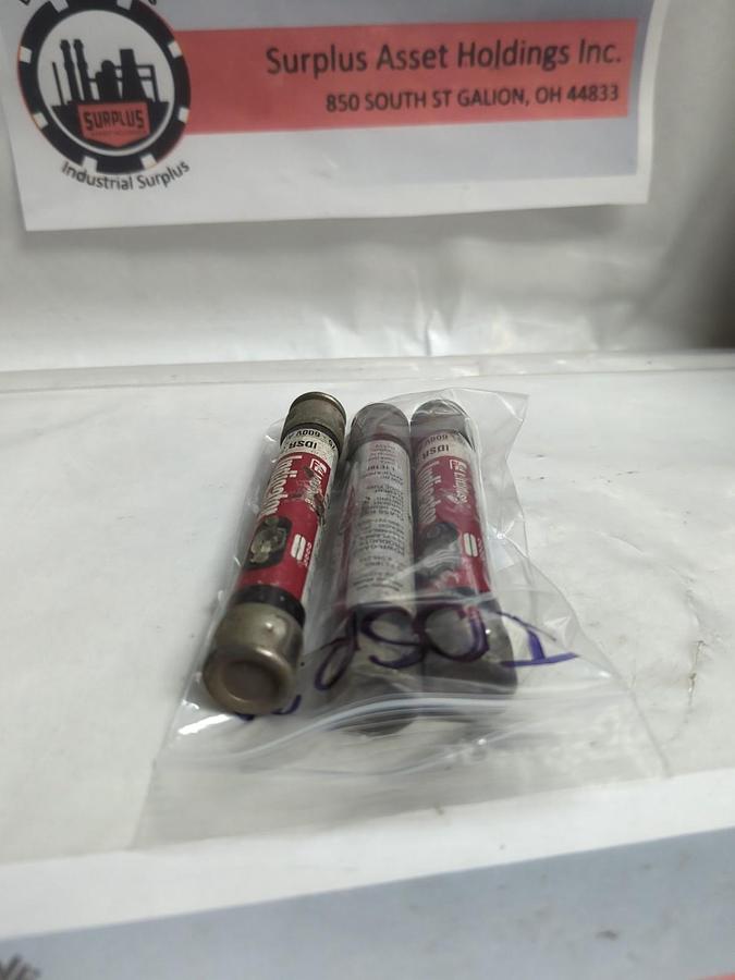 Used LITTELFUSE,IDSR-30,INDICATOR FUSE 30 AMP LOT OF 3 PRE-OWNED