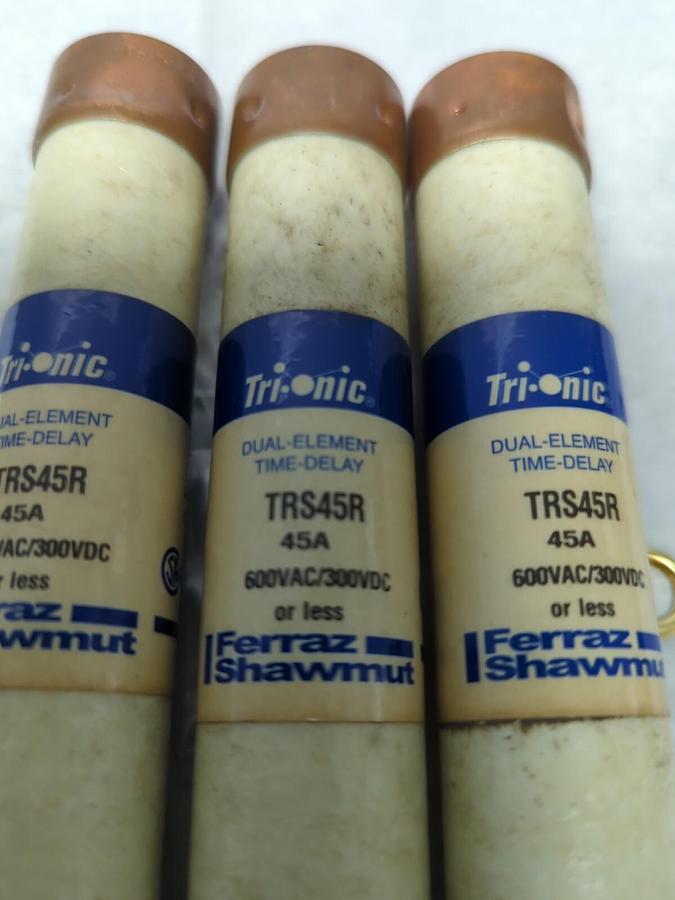 Used FERRAZ SHAWMUT,TRS45R,TIME-DELAY 45 AMP FUSE LOT OF 3 PRE-OWNED