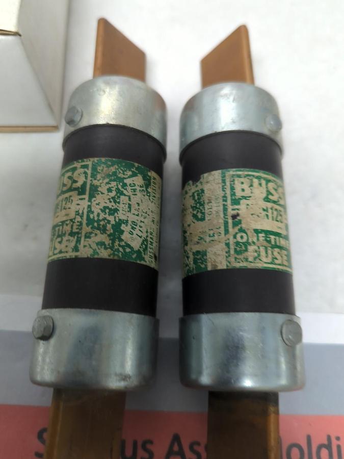 Used COOPER BUSSMANN,NON 125,ONE-TIME 125 AMP FUSE LOT OF 2 PRE-OWNED