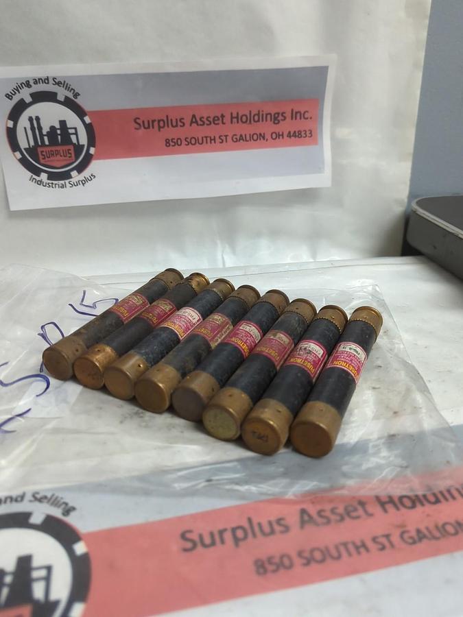 Used COOPER BUSSMANN,FRS-R-15,FUSETRON 15 AMP FUSE LOT OF 8 PRE-OWNED