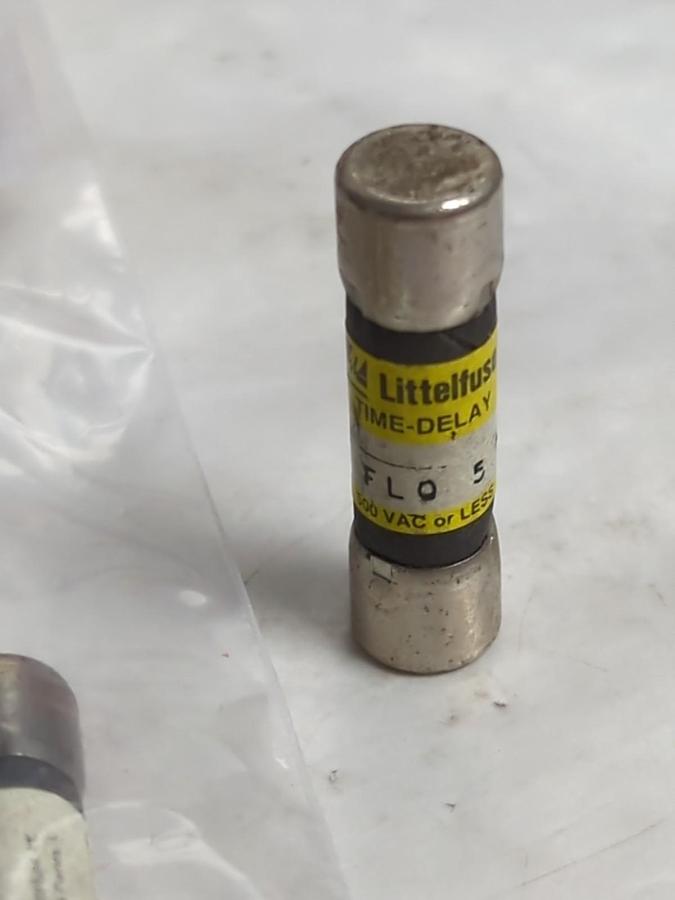 Used LITTELFUSE,FLQ-5,TIME-DELAY 5 AMP FUSE LOT OF 10 PRE-OWNED