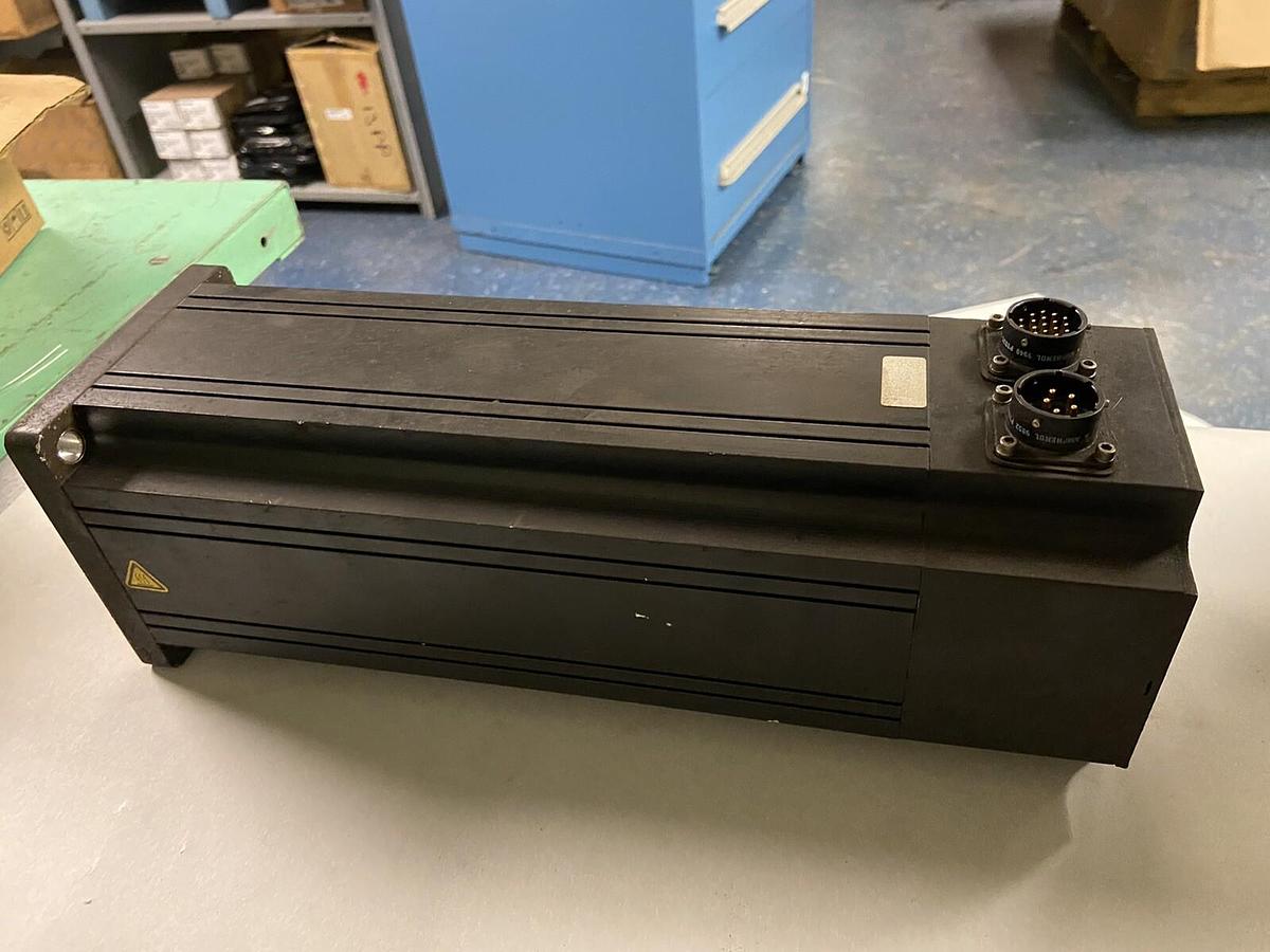 Used Parker MTS Automation,MPM1143B8QWY1N,Servo Motor 1.8KW 2.4Hp 230V 2100RPM