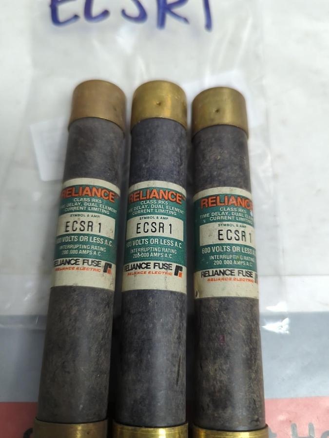 Used RELIANCE,ECSR1,TIME-DELAY 1 AMP FUSE LOT OF 3 PRE-OWNED