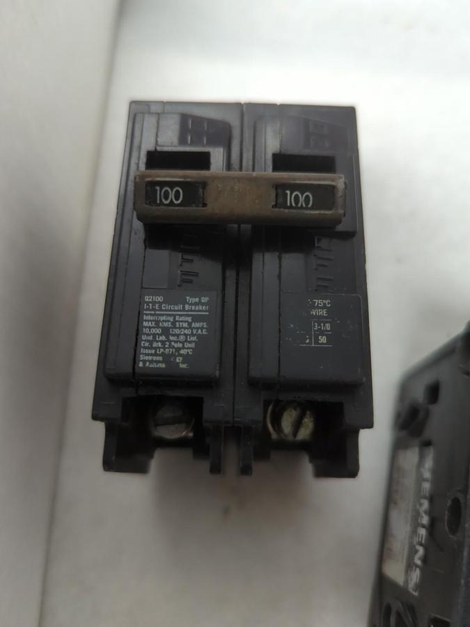 Used SIEMENS,Q2100,CIRCUIT BREAKER 100 AMP 2-POLE LOT OF 3 PRE-OWNED