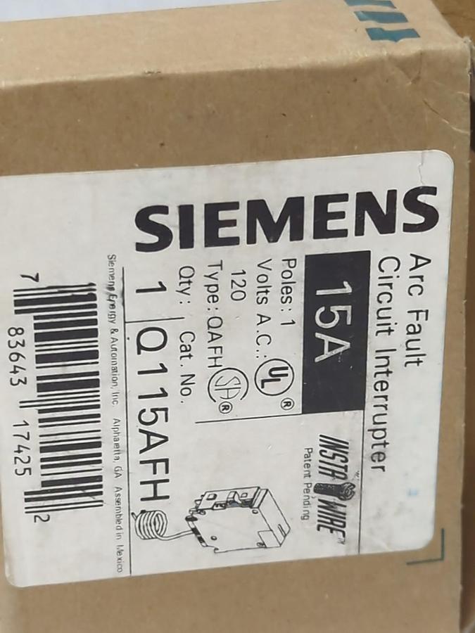 SIEMENS,Q115AFH,GROUND FAULT CIRCUIT BREAKER 1-POLE 15 AMP NOS