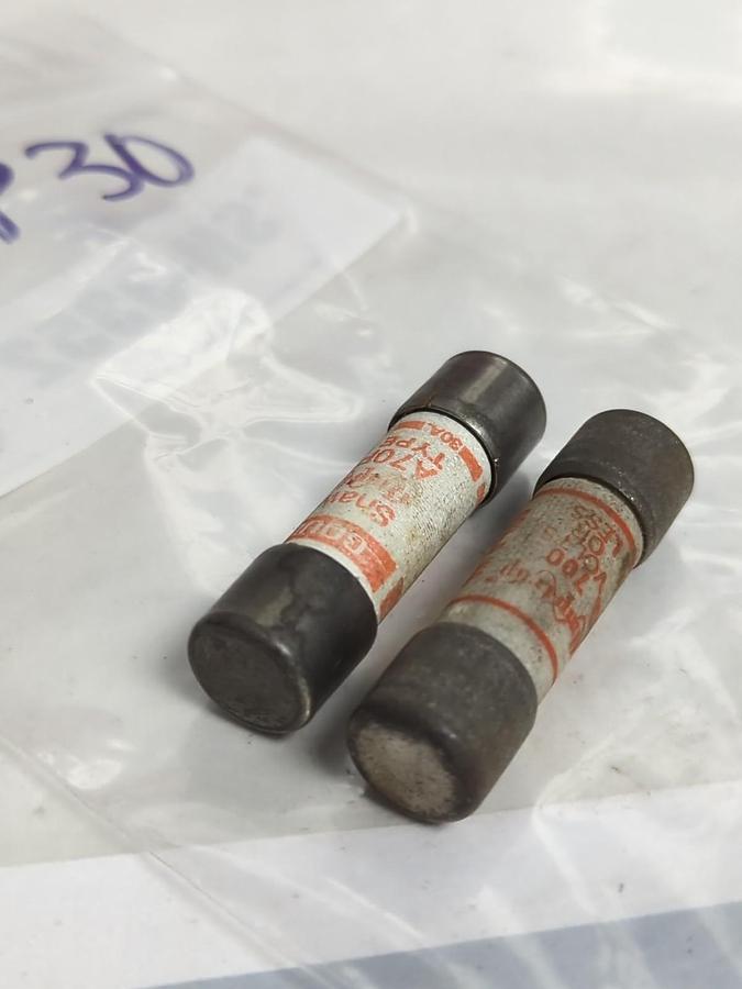 Used GOULD SHAWMUT,A70P30,AMP-TRAP 30 AMP FUSE LOT OF 2 PRE-OWNED