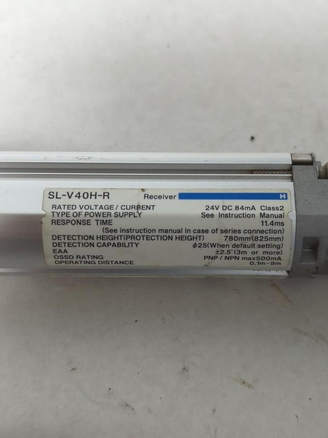 Used KEYENCE,SL-V40H-R,LIGHT CURTAIN RECIEIVER 24VDC 84mA CLASS 2 PRE-OWNED