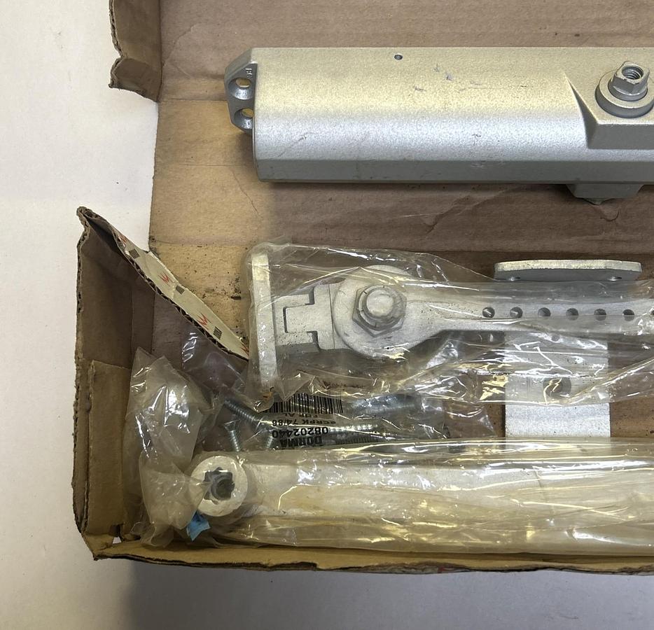 DORMA,7436DA FHP 689,DOOR CLOSER NOS