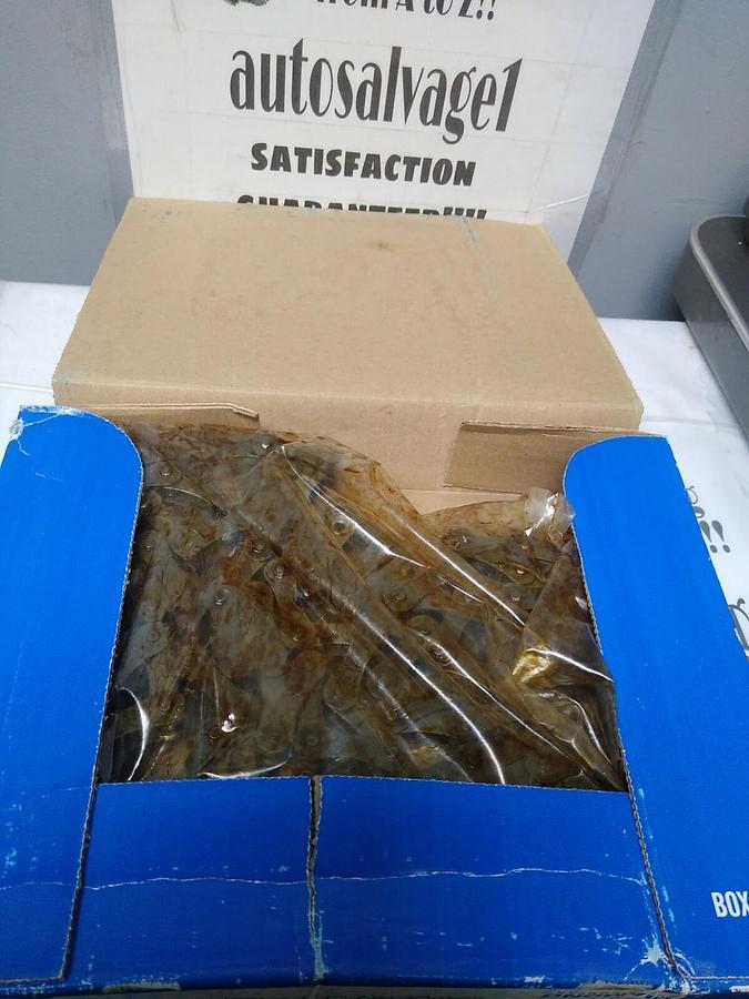 Used DIAMOND,XDL-1487066-010 2040DL,RIVETED CHAIN -120P 10FT NOS