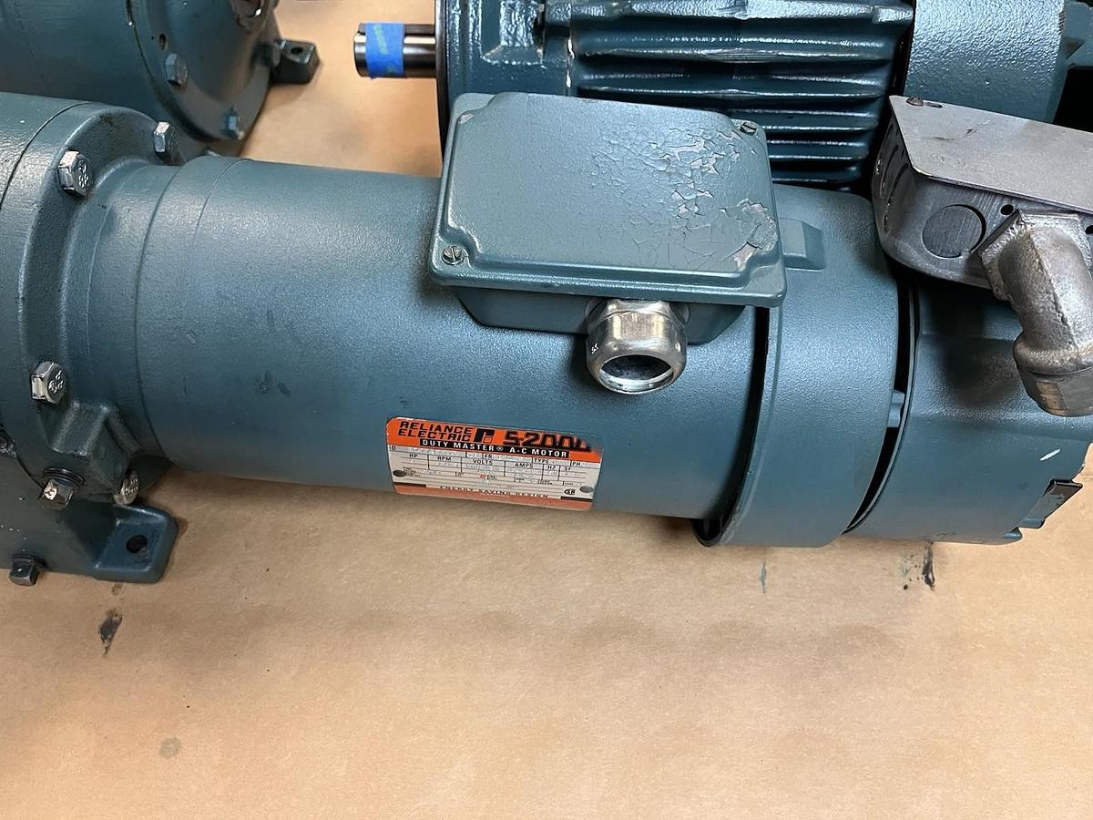 Used DODGE,FE-146DG3A2,GEAR REDUCER 17.1  RELIANCE BRAKE MOTOR 3HP 1725RPM FE146P