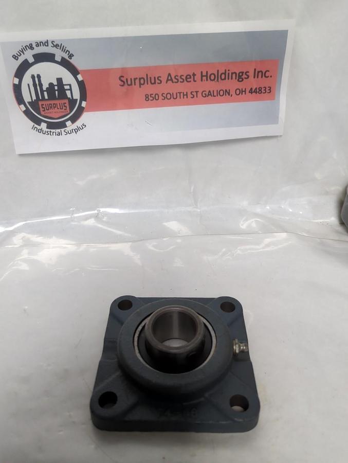 Used MCGILL,F4-06,FLANGE MOUNT BEARING 4-BOLT BASE 1-3/16 INCH BORE PRE-OWNED