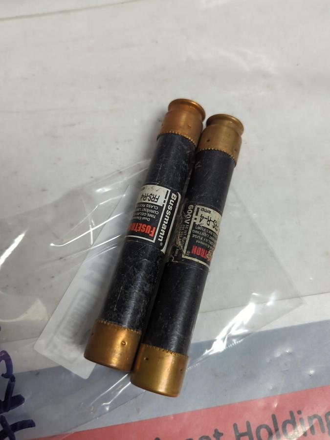 Used COOPER BUSSMANN,FRS-R-4,FUSETRON 4 AMP FUSE LOT OF 2 PRE-OWNED