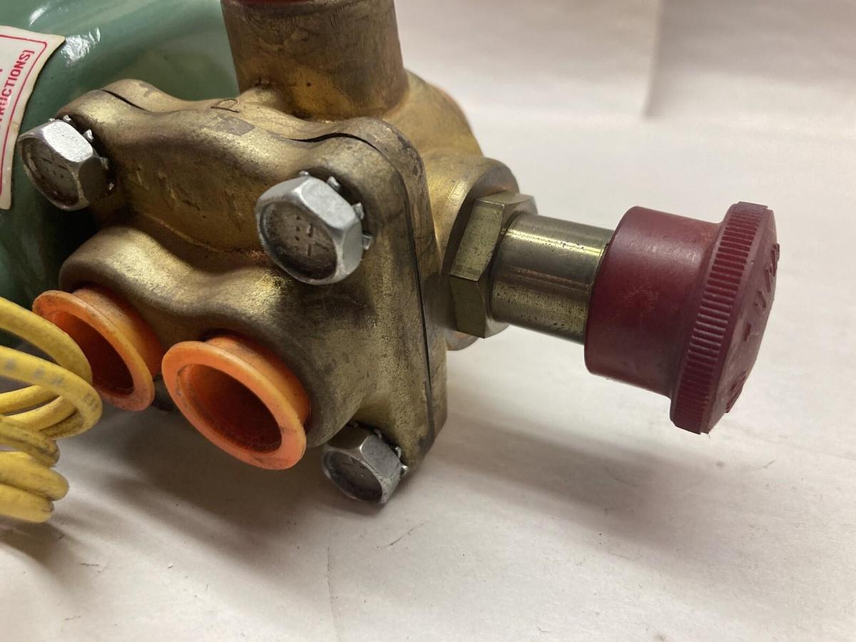 Used A-S-H,101283,Solenoid Valve 20W 3/8 Inch Pipe