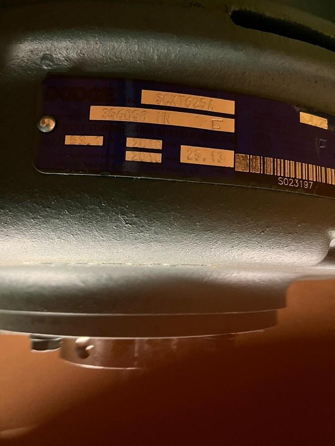 DODGE,SCXT625,TORQUE ARM SPEED REDUCER 356058 RATIO 25.13 53HP RATIO 2010 RPM