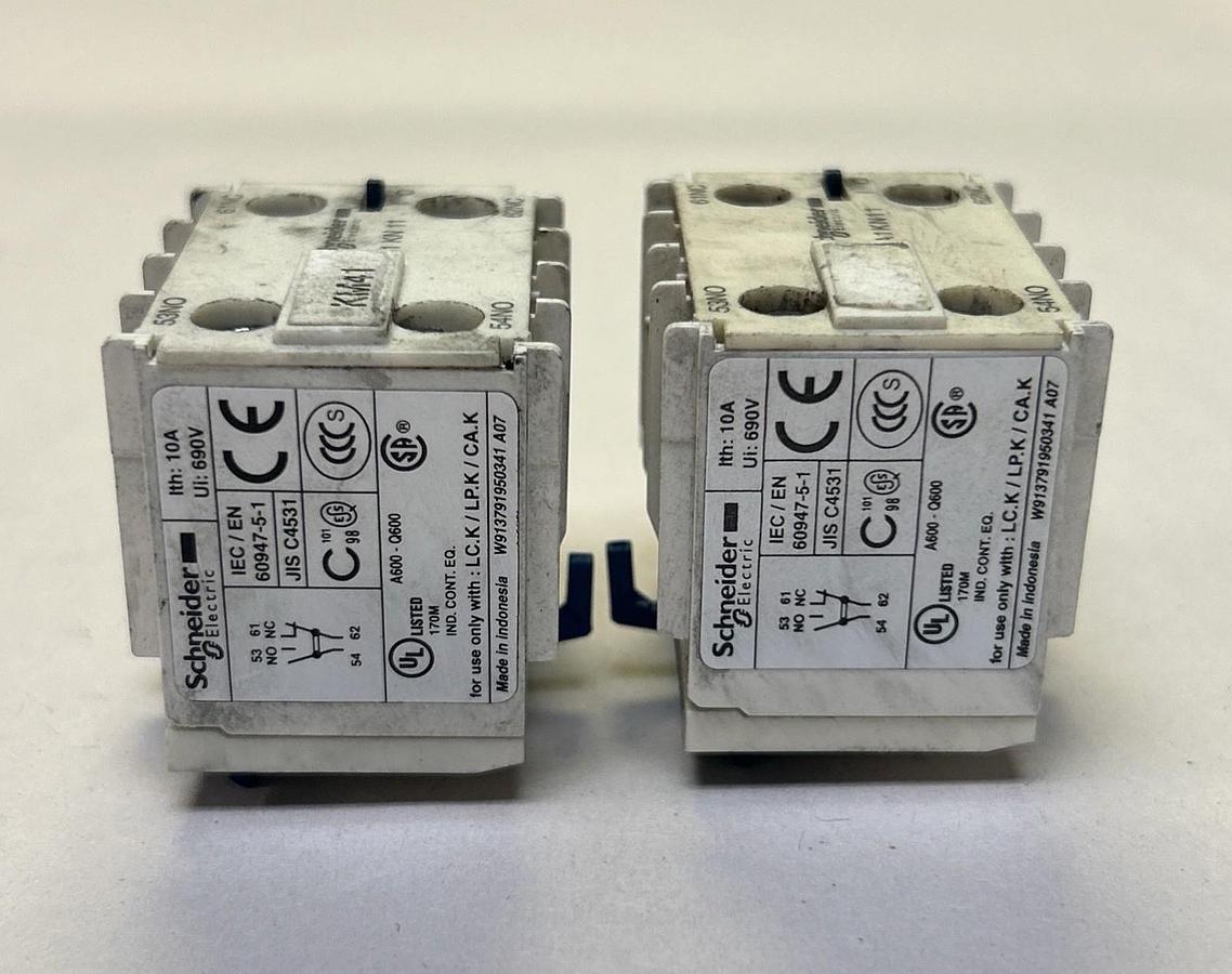Used SCHNEIDER ELECTRIC,LA1KN11,AUXILIARY CONTACT LOT OF 2