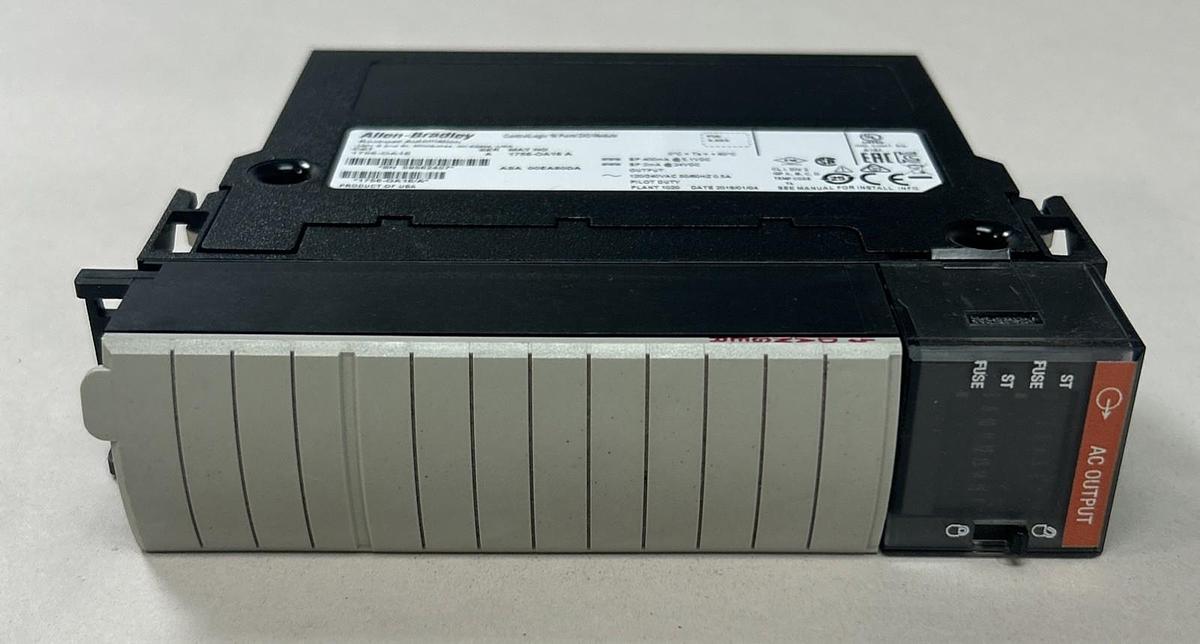 Used ALLEN BRADLEY,1756-OA16,SER A CONTROLLOGIX 16 POINT AC OUTPUT MODULE
