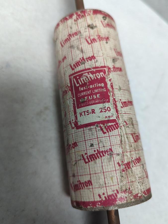 Used COOPER BUSSMANN,KTS-R-250,LIMITRON 250 AMP FUSE PRE-OWNED
