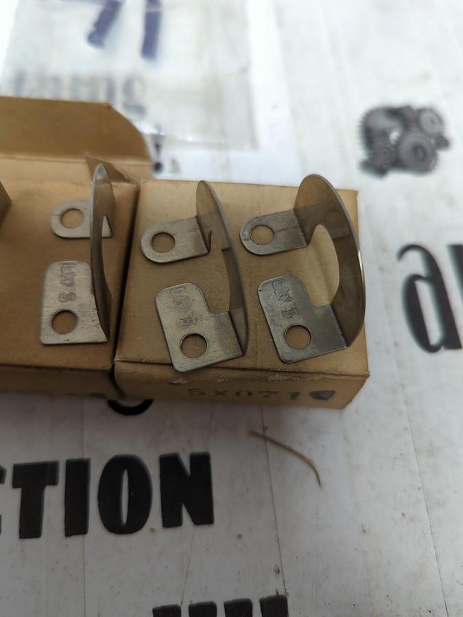 DAYTON ELECTRIC,5X71,STYLE F14.2 HEATER ELEMENTS LOT OF 4 NOS 2 PER BOX