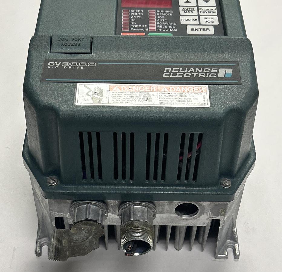 Used RELIANCE,3V4160 GV3000/SE,AC DRIVE 3HP 380-460V