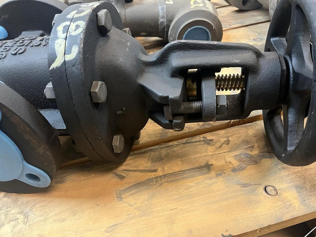 MILWAUKEE,2885-M,IBBM 2-1/2" GATE VALVE 125S 200 WOG