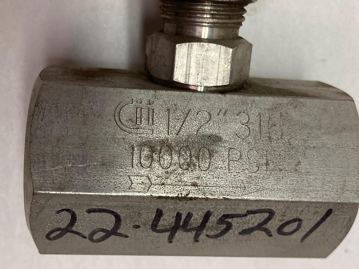 Used CII,316,Hydraulic Valve 10000 PSI 1/2"