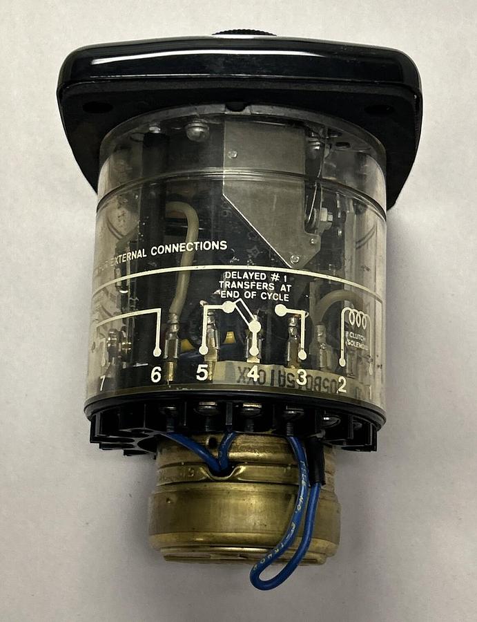 ATC,305B015A10XX,ELECTRONIC TIMER NOS