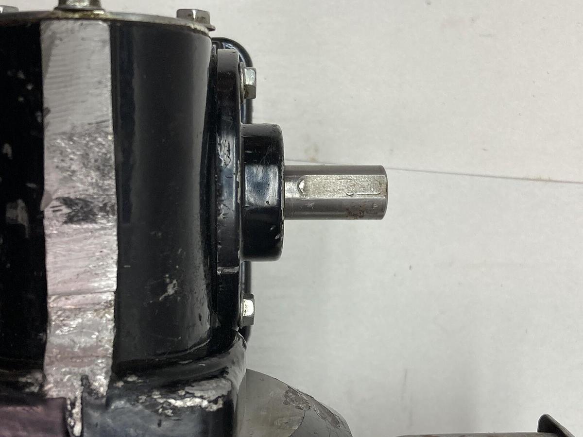 Used Bodine Electric,0489ATGD0018,1-Phase Gearmotor 115V 60HZ