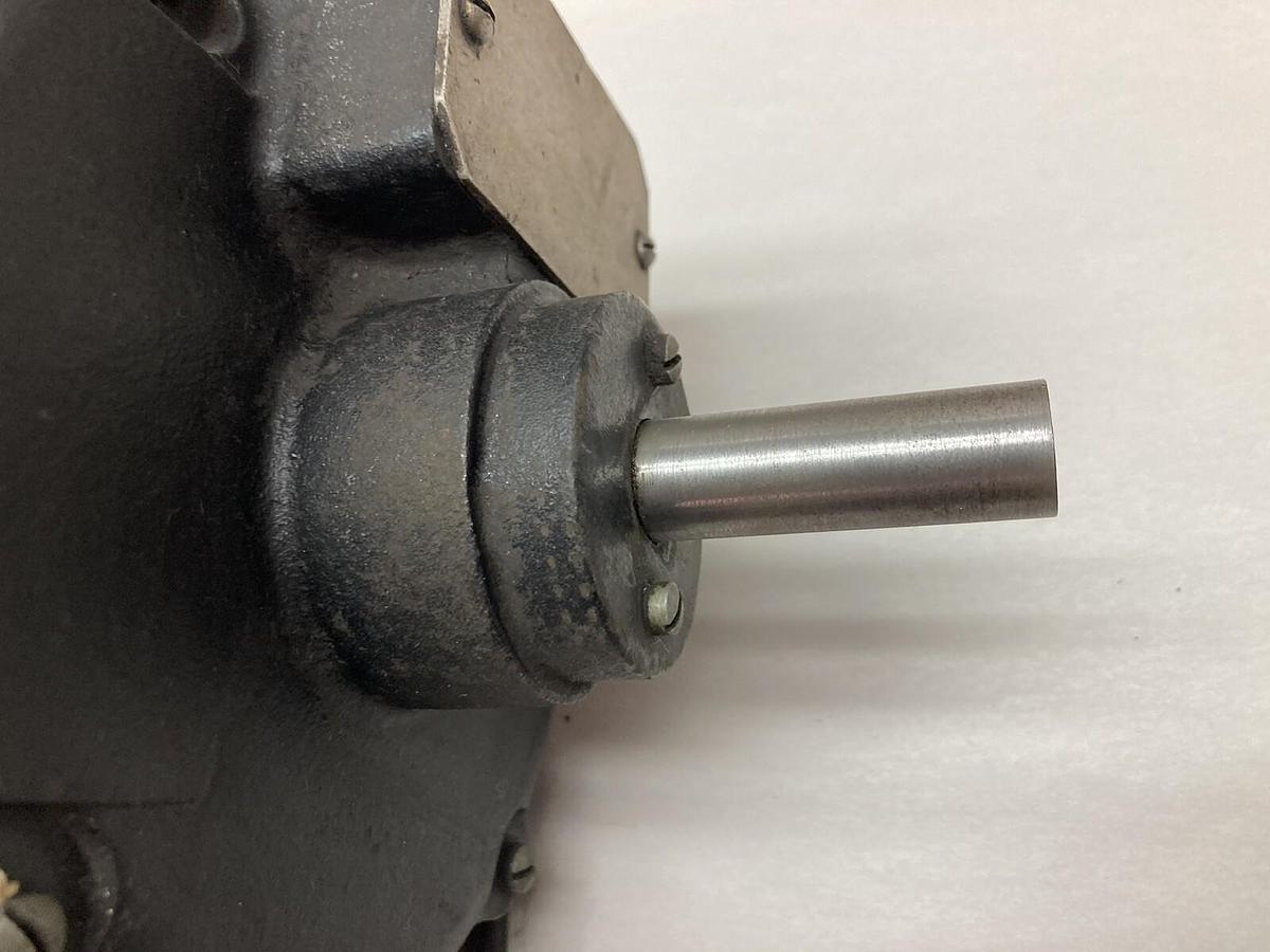 General Electric,5BC42AB1865B,Tachometer Generator 1000rpm 100v