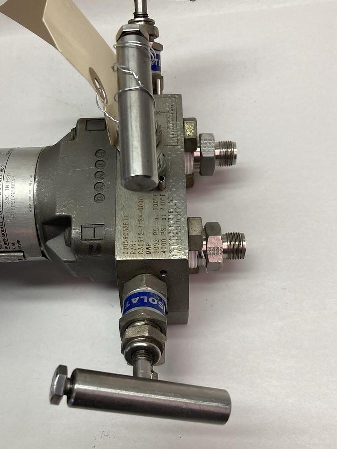 Used Rosemount,300S1AAM5E5,Pressure Transmitter 3626PSI 250BAR 10.5-42.4VDC