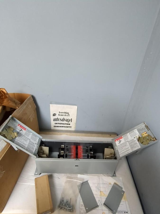 CUTLER HAMMER,FDWT 3622R,DEAD FRONT TWIN FUSIBLE SWITCH 60 AMP 600 VAC NOS