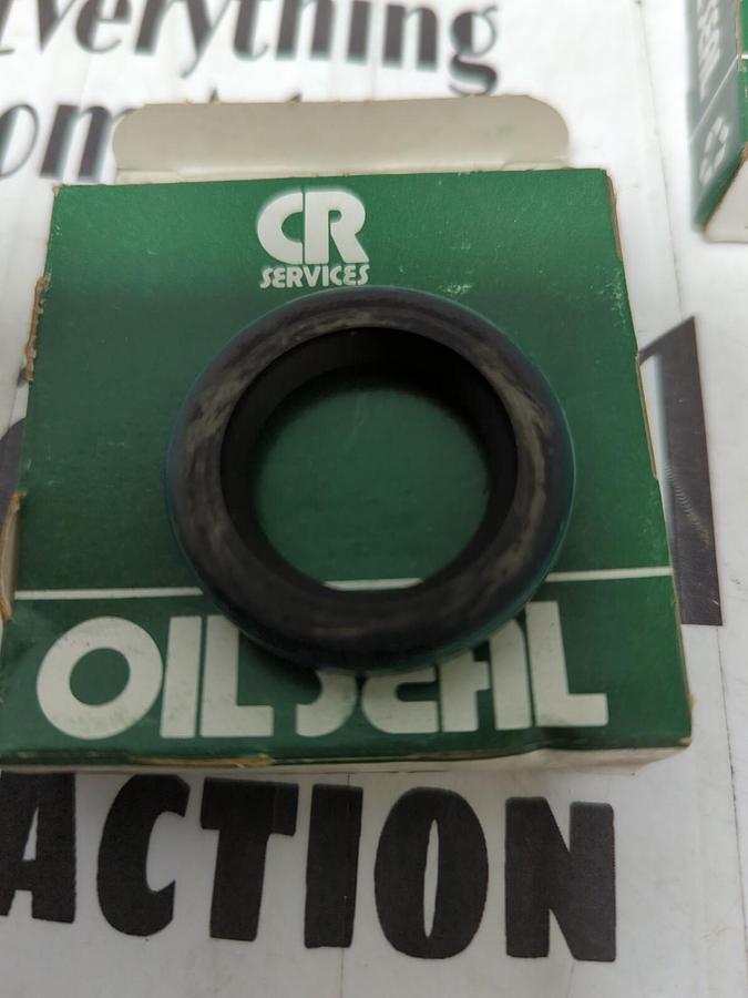 CHICAGO RAWHIDE,9876,OIL SEALS LOT OF 3 NOS