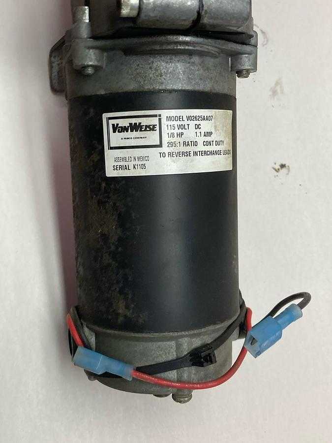 Used Von Weise,Model V02625AA07,Gear Motor 115V 1/8Hp 1.1A