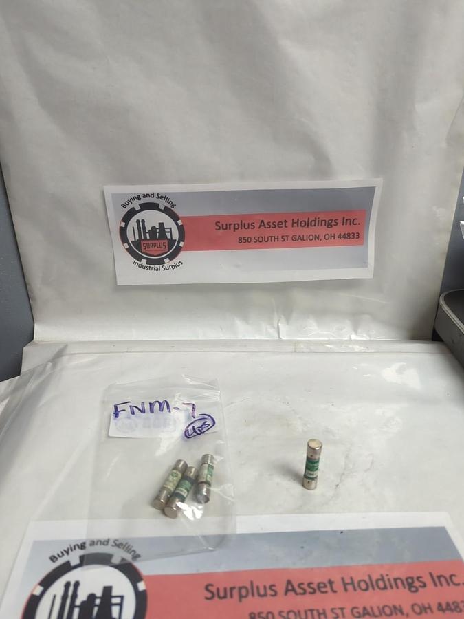 Used COOPER BUSSMANN,FNM-7,FUSETRON 7 AMP FUSE LOT OF 4 PRE-OWNED